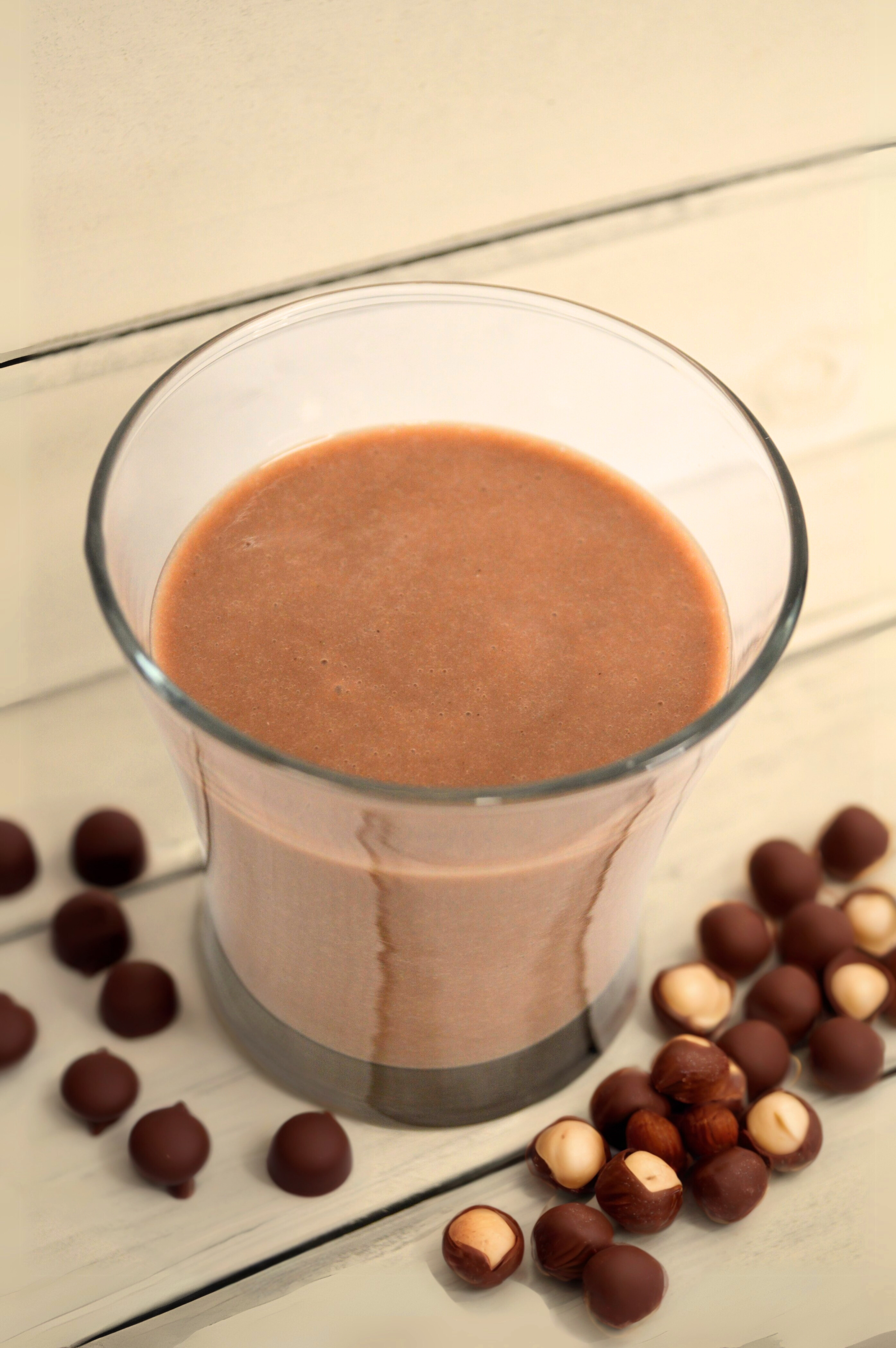 Hazelnut Cocoa Shake